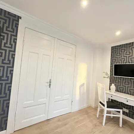 Ξενοδοχείο με διαμερίσματα Hof Steinhuetten Boutique 4*
